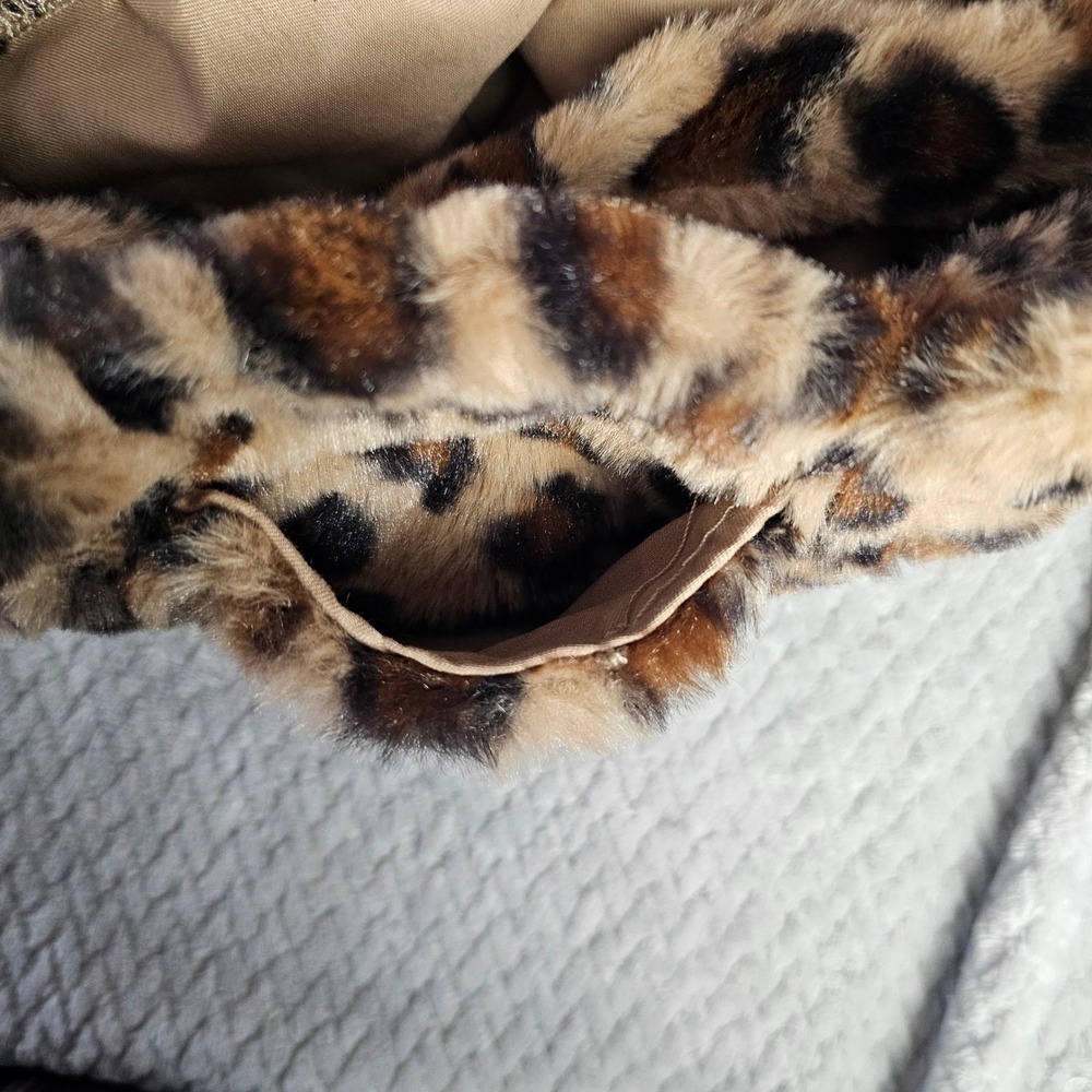 Leopard Print Faux Fur Mini Bag Y2K Shoulder Handbag Scrunchie Strap w Keychain - Picture 3 of 5